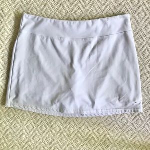 Nike White Dry Fit Tennis Skirt Size Medium